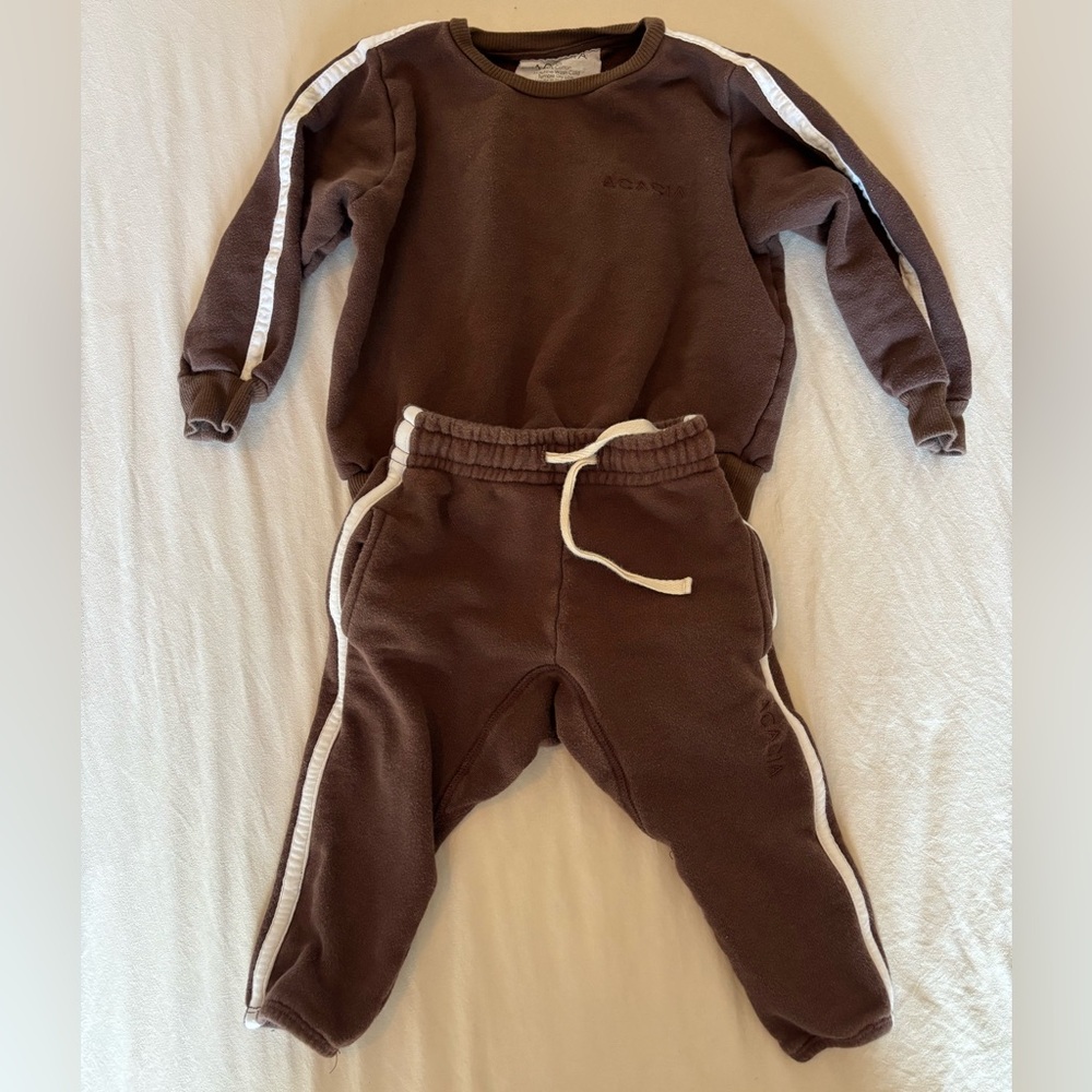 Acacia Swimwear Kids Sweatpants and Sweatshirt Set